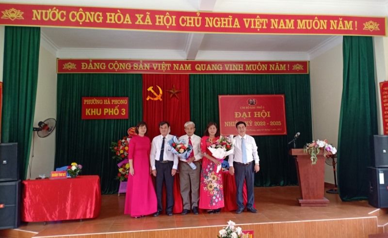 Hà Phong 10/10 chi bộ Khu phố tổ chức Đại hội chi bộ nhiệm kỳ 2022-2025!