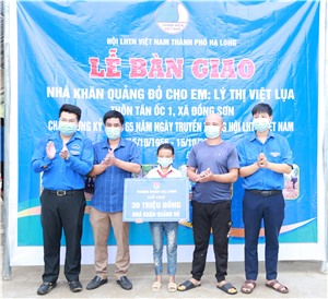 Thành đoàn Hạ Long: Bàn giao nhà Khăn quàng đỏ cho học sinh có hoàn cảnh khó khăn tại xã Đồng Sơn