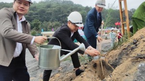 Phường Hà Phong tổ chức  Phát động Tết trồng cây “Đời đời nhớ ơn Bác Hồ” Xuân Giáp Thìn 2024.